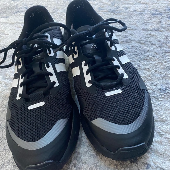 Mens adidas shoes size 11 - Picture 4 of 4